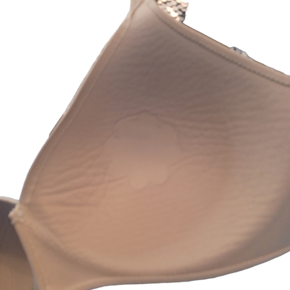 HANES Nude No Wire Comfort Bra - Picture 2 of 7